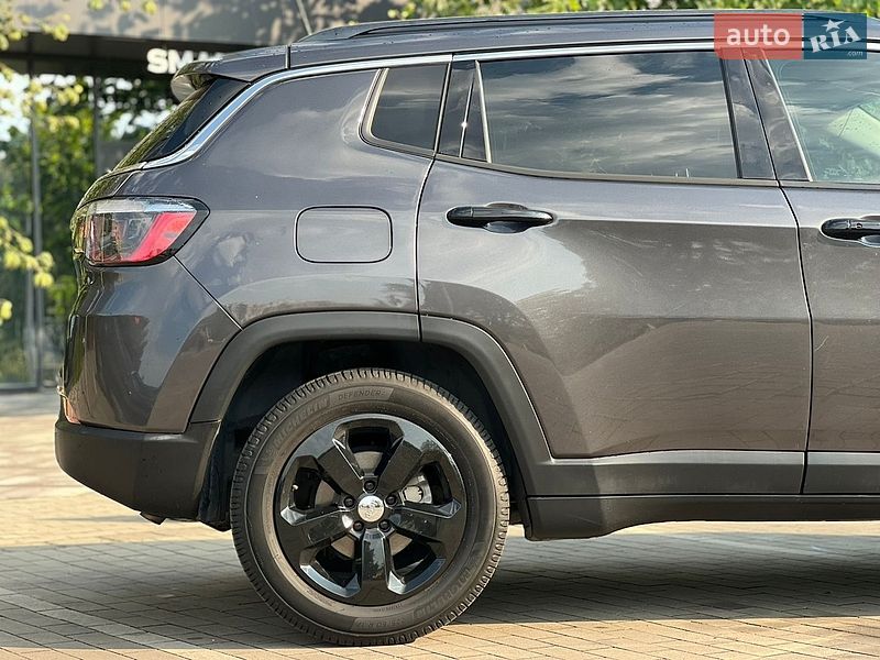 Позашляховик / Кросовер Jeep Compass 2021 в Рівному