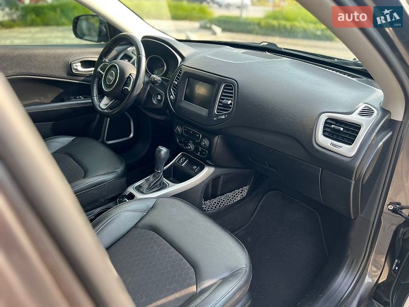 Позашляховик / Кросовер Jeep Compass 2021 в Рівному