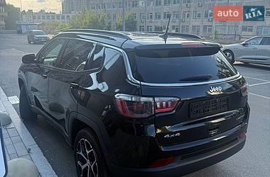 Внедорожник / Кроссовер Jeep Compass 2024 в Киеве