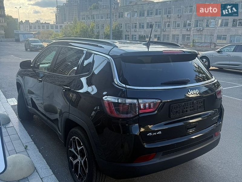 Внедорожник / Кроссовер Jeep Compass 2024 в Киеве