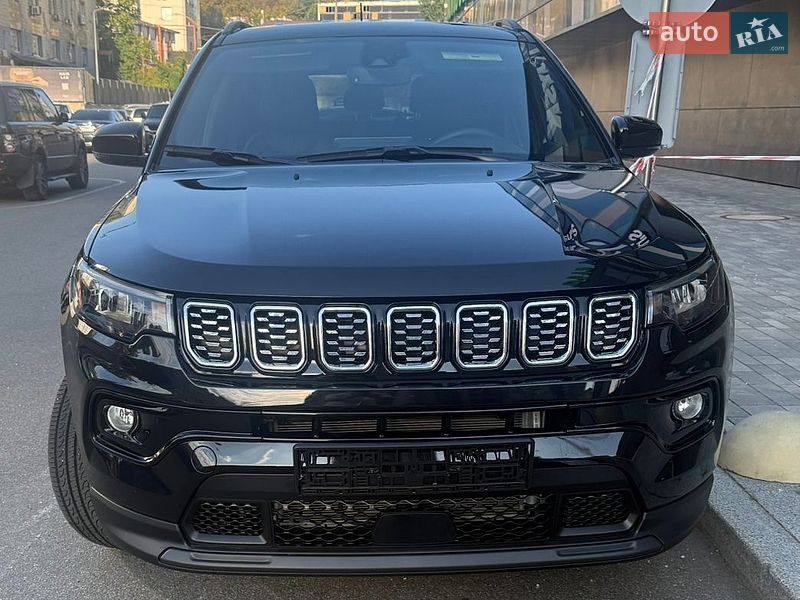 Внедорожник / Кроссовер Jeep Compass 2024 в Киеве