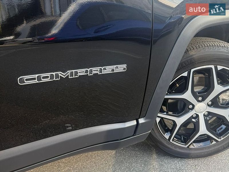 Позашляховик / Кросовер Jeep Compass 2024 в Києві