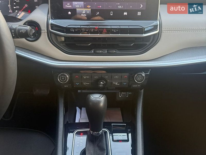 Внедорожник / Кроссовер Jeep Compass 2024 в Киеве