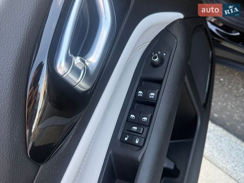 Внедорожник / Кроссовер Jeep Compass 2024 в Киеве