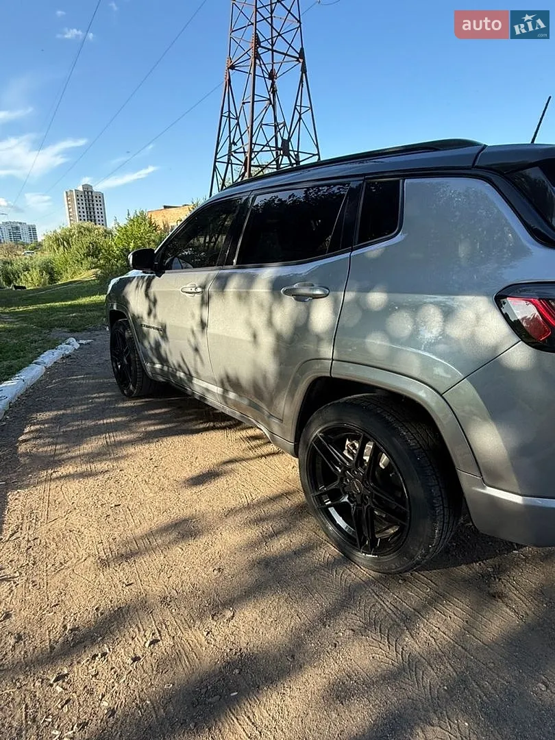 2022 Jeep Compass - мініатюра 5
