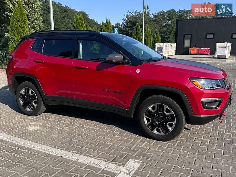 Внедорожник / Кроссовер Jeep Compass 2017 в Кременчуге