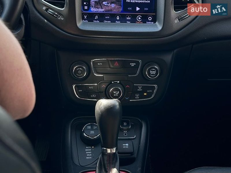 Внедорожник / Кроссовер Jeep Compass 2017 в Кременчуге