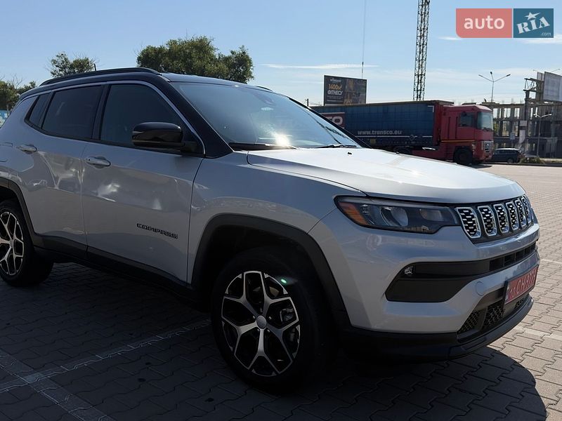Внедорожник / Кроссовер Jeep Compass 2024 в Киеве