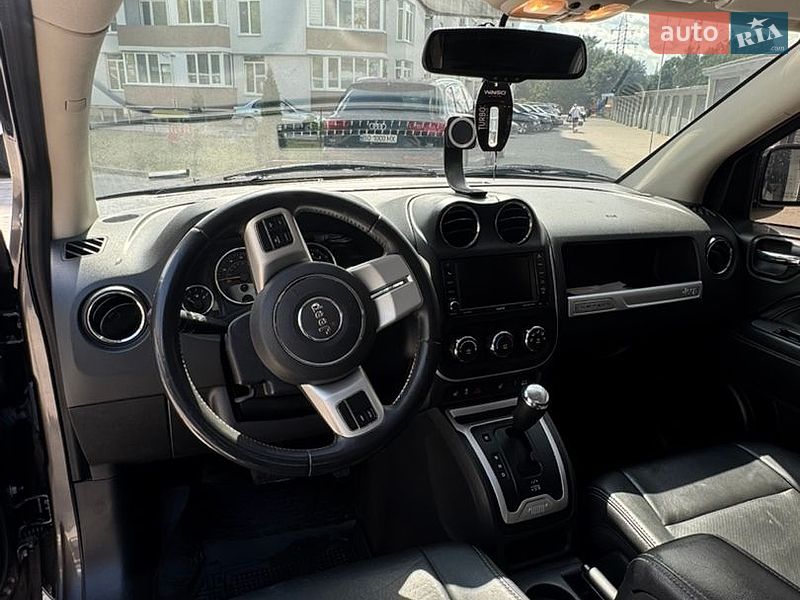 Внедорожник / Кроссовер Jeep Compass 2014 в Тернополе