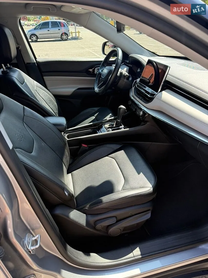 2022 Jeep Compass - мініатюра 8