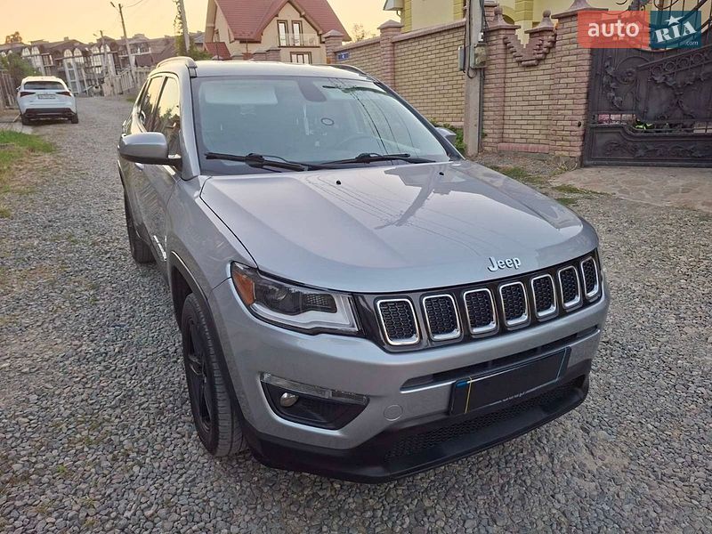 Позашляховик / Кросовер Jeep Compass 2018 в Чернівцях фото Позашляховик / Кросовер Jeep Compass 2018 в Чернівцях