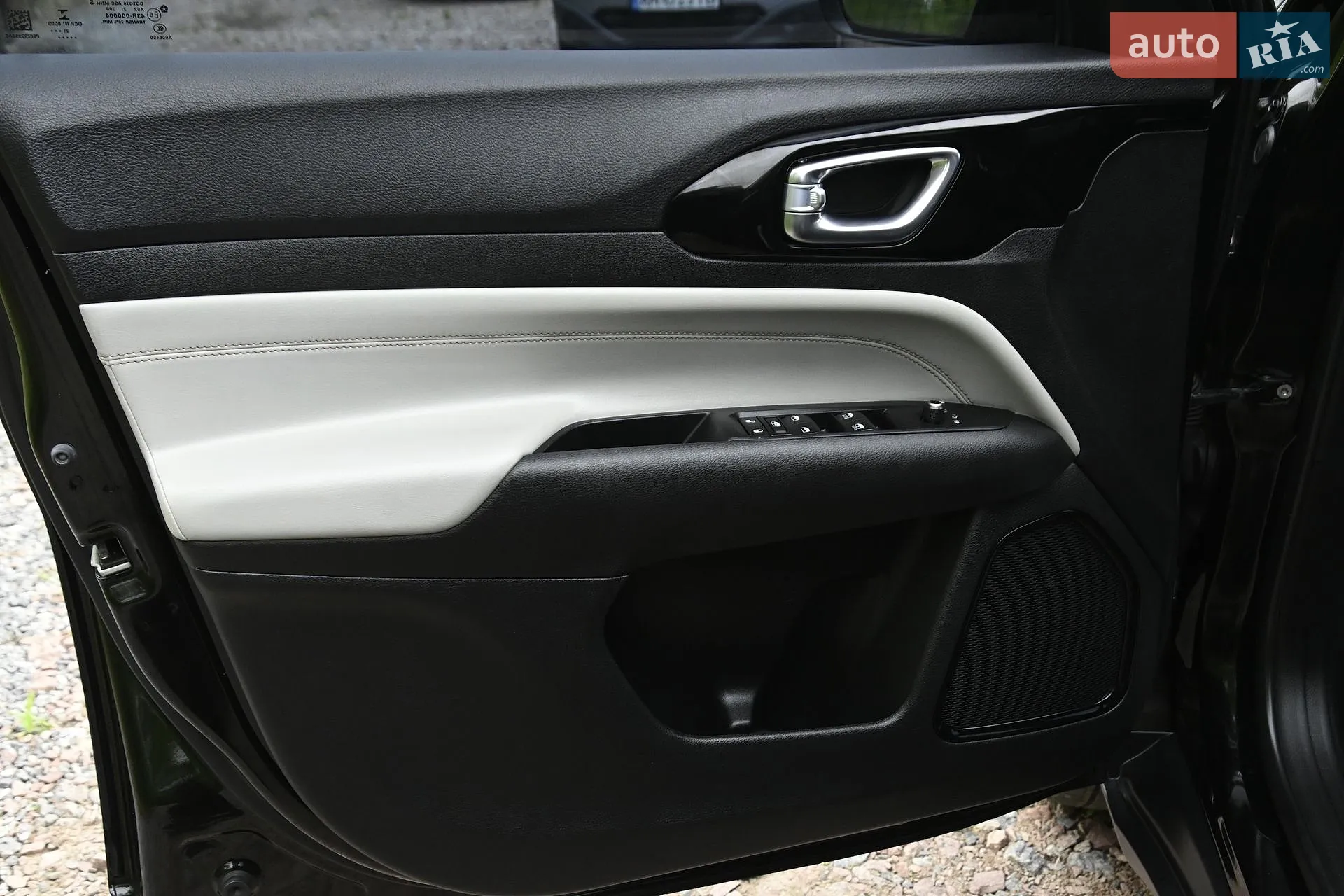 2021 Jeep Compass - мініатюра 19