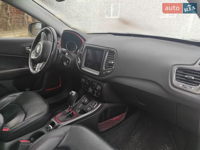 Внедорожник / Кроссовер Jeep Compass 2017 в Львове