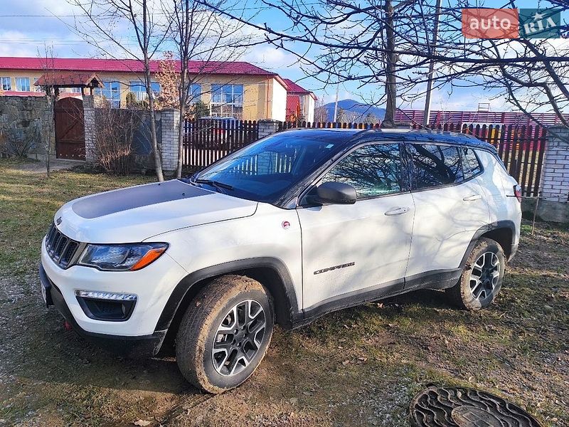 Внедорожник / Кроссовер Jeep Compass 2017 в Львове