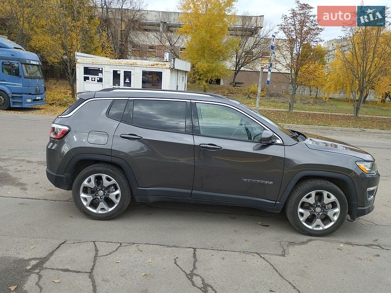 Позашляховик / Кросовер Jeep Compass 2020 в Черкасах