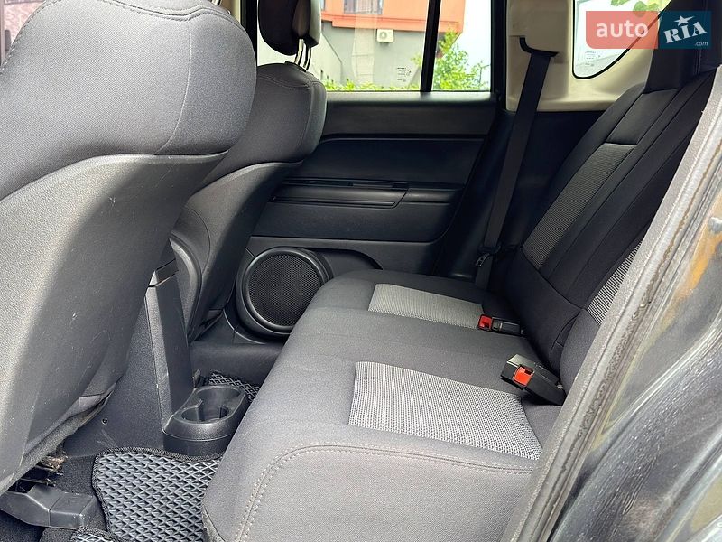 Позашляховик / Кросовер Jeep Compass 2010 в Львові фото 13 Позашляховик / Кросовер Jeep Compass 2010 в Львові
