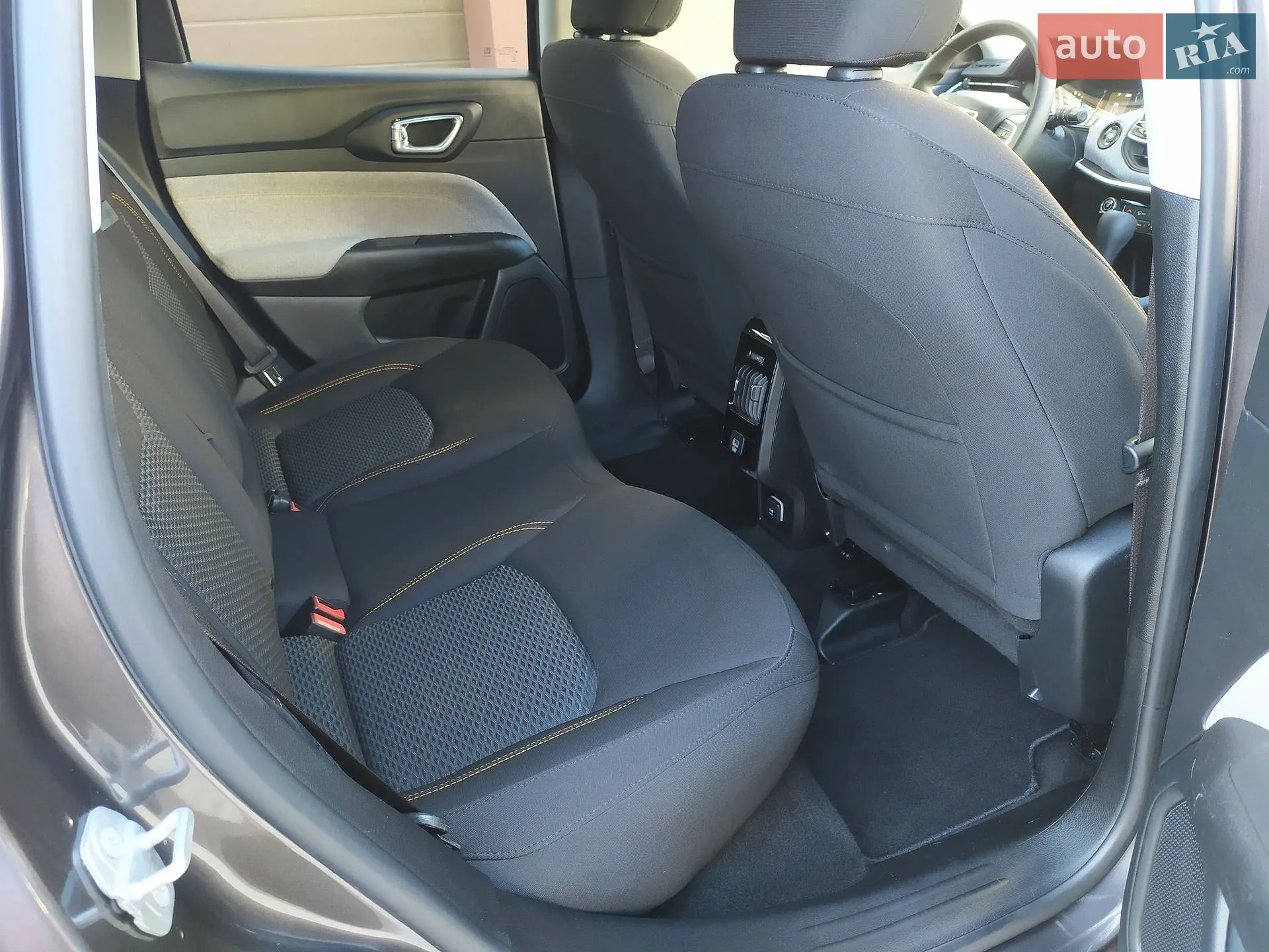 2021 Jeep Compass - мініатюра 26