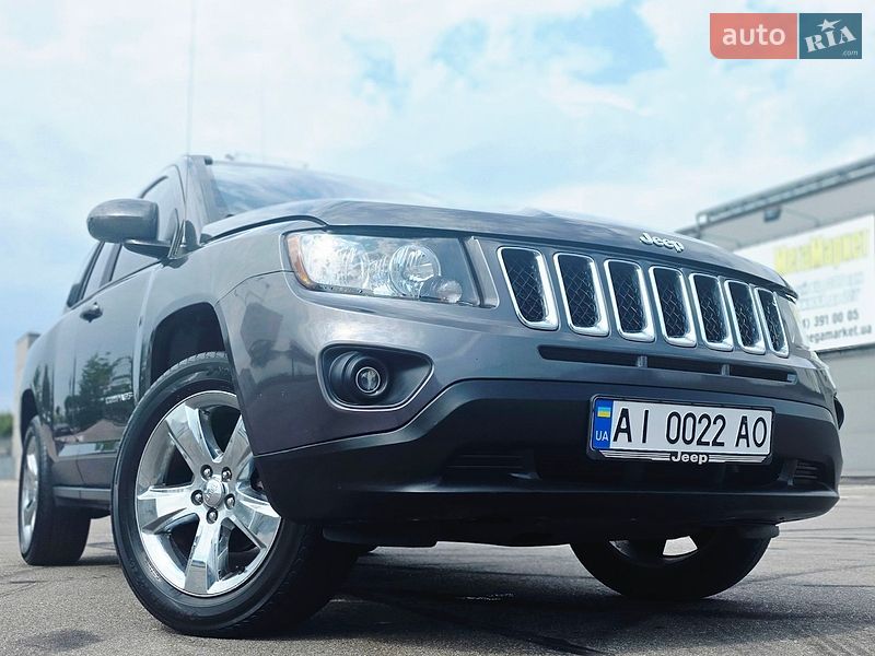 Внедорожник / Кроссовер Jeep Compass 2015 в Киеве