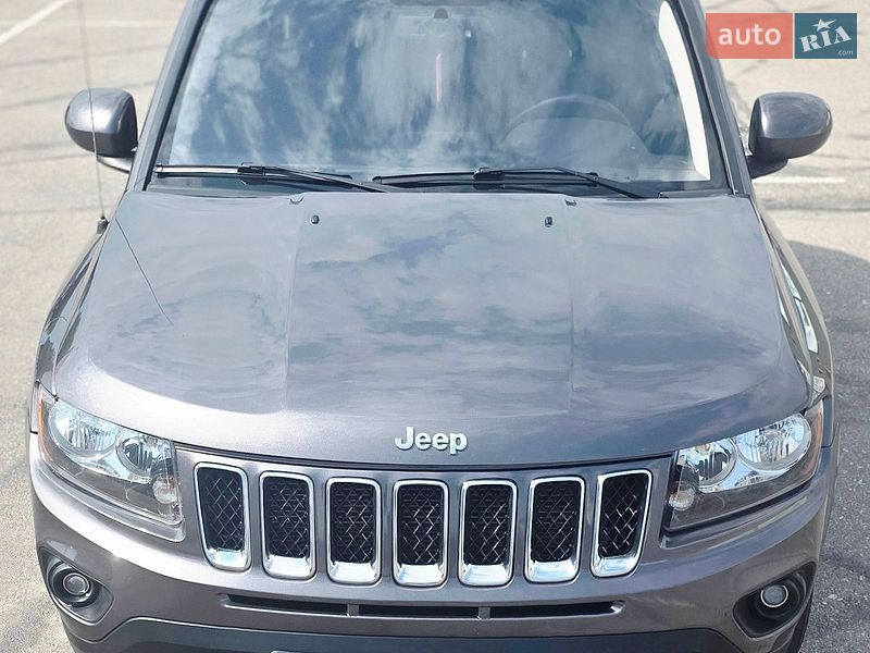 Внедорожник / Кроссовер Jeep Compass 2015 в Киеве