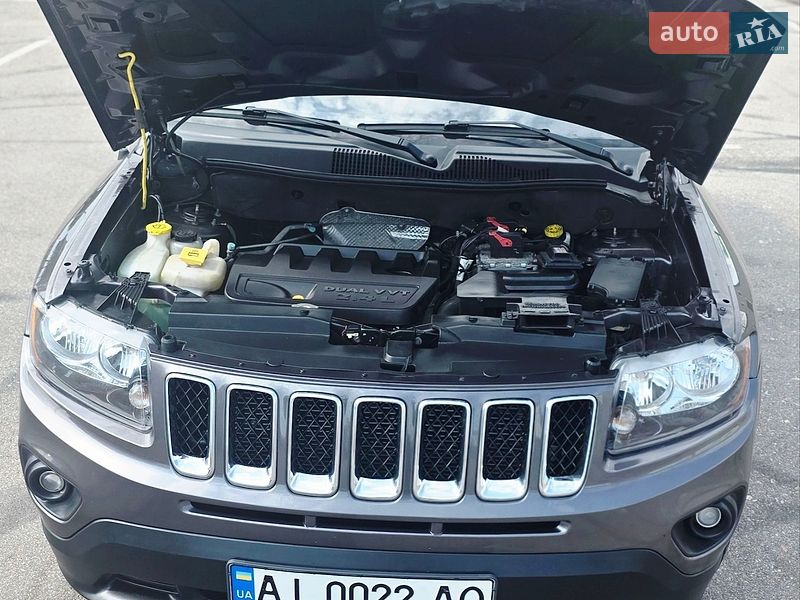 Внедорожник / Кроссовер Jeep Compass 2015 в Киеве