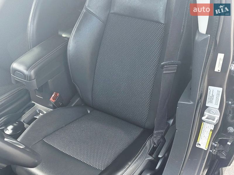 Внедорожник / Кроссовер Jeep Compass 2015 в Киеве