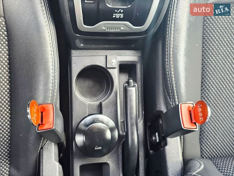 Внедорожник / Кроссовер Jeep Compass 2015 в Киеве