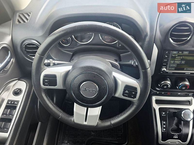 Внедорожник / Кроссовер Jeep Compass 2015 в Киеве