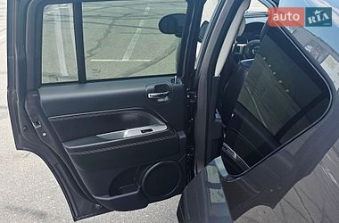 Внедорожник / Кроссовер Jeep Compass 2015 в Киеве