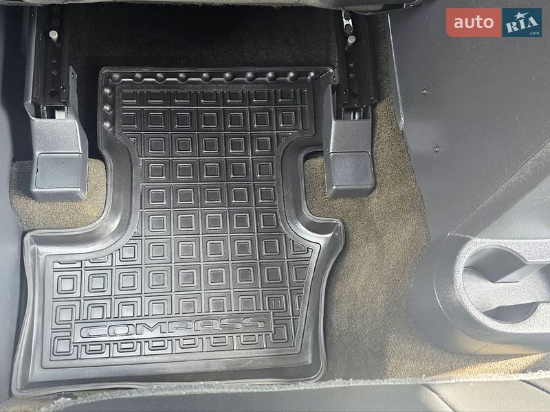 Внедорожник / Кроссовер Jeep Compass 2015 в Киеве
