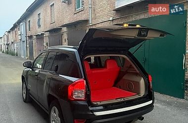 Внедорожник / Кроссовер Jeep Compass 2012 в Киеве