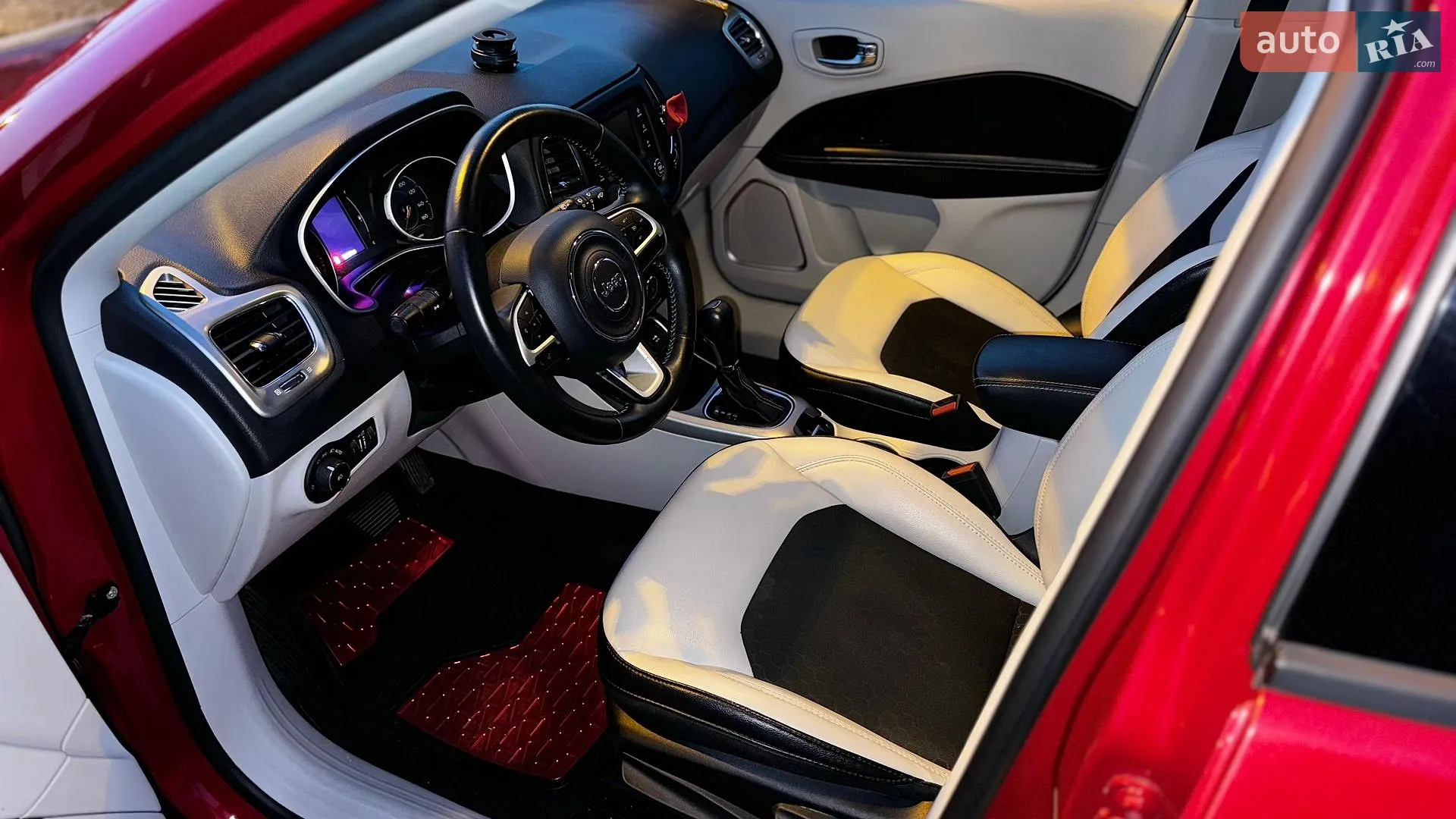 2018 Jeep Compass - мініатюра 9