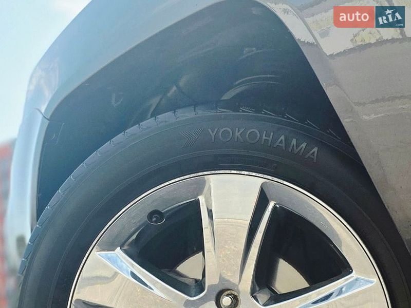 Внедорожник / Кроссовер Jeep Compass 2015 в Киеве