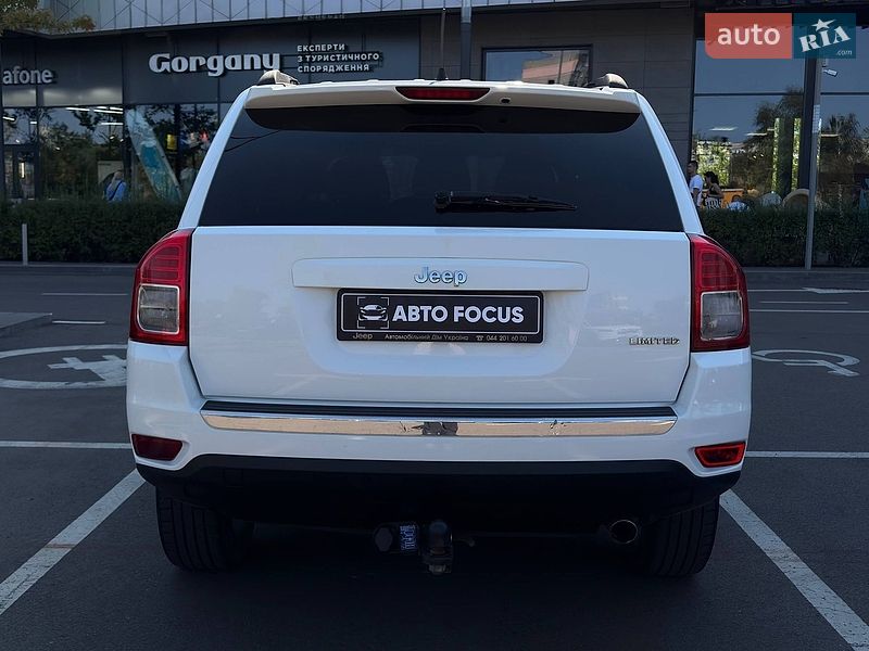 Позашляховик / Кросовер Jeep Compass 2011 в Києві
