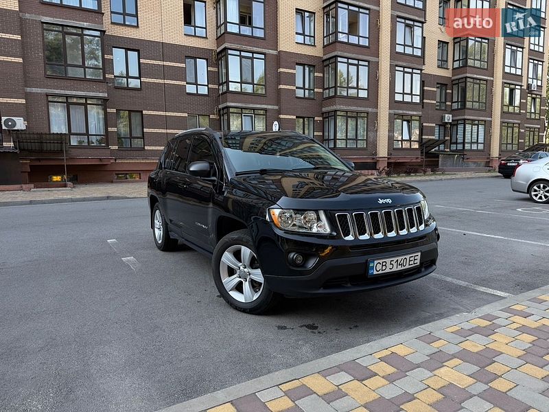 Внедорожник / Кроссовер Jeep Compass 2015 в Чернигове
