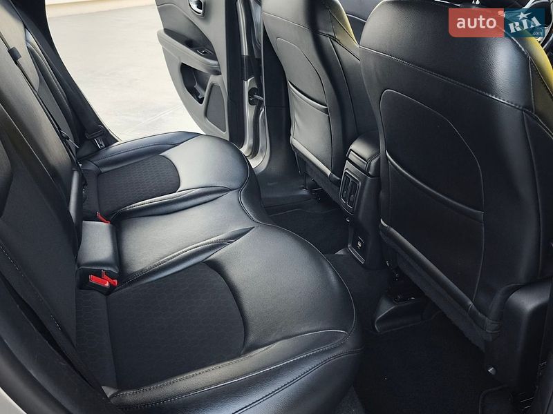 Внедорожник / Кроссовер Jeep Compass 2020 в Луцке