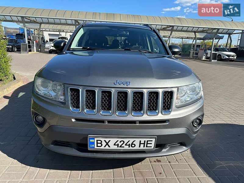 Внедорожник / Кроссовер Jeep Compass 2012 в Киеве