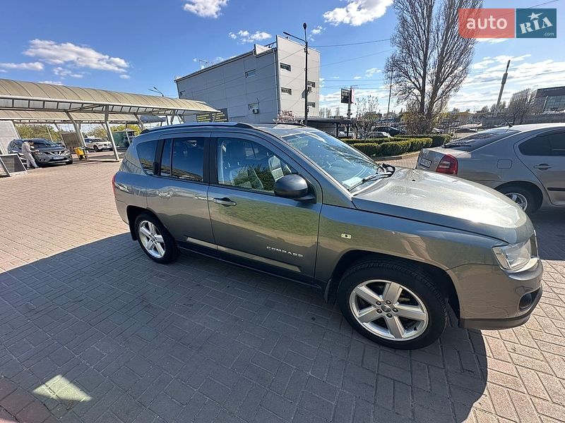 Внедорожник / Кроссовер Jeep Compass 2012 в Киеве