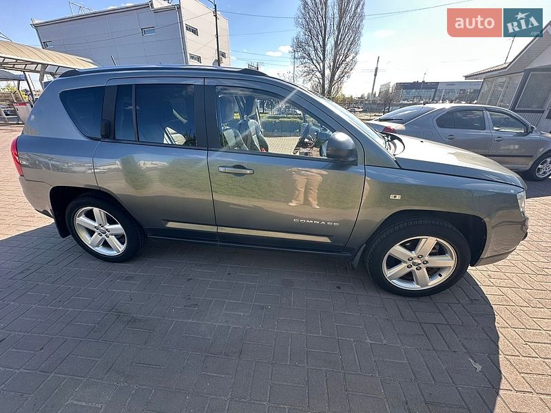 Внедорожник / Кроссовер Jeep Compass 2012 в Киеве