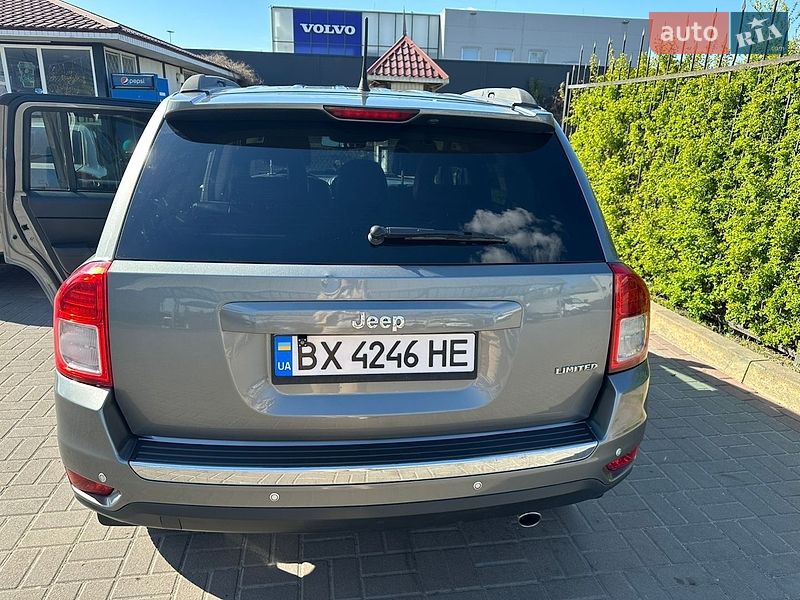Внедорожник / Кроссовер Jeep Compass 2012 в Киеве