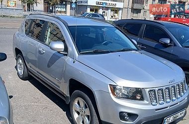 Внедорожник / Кроссовер Jeep Compass 2013 в Днепре