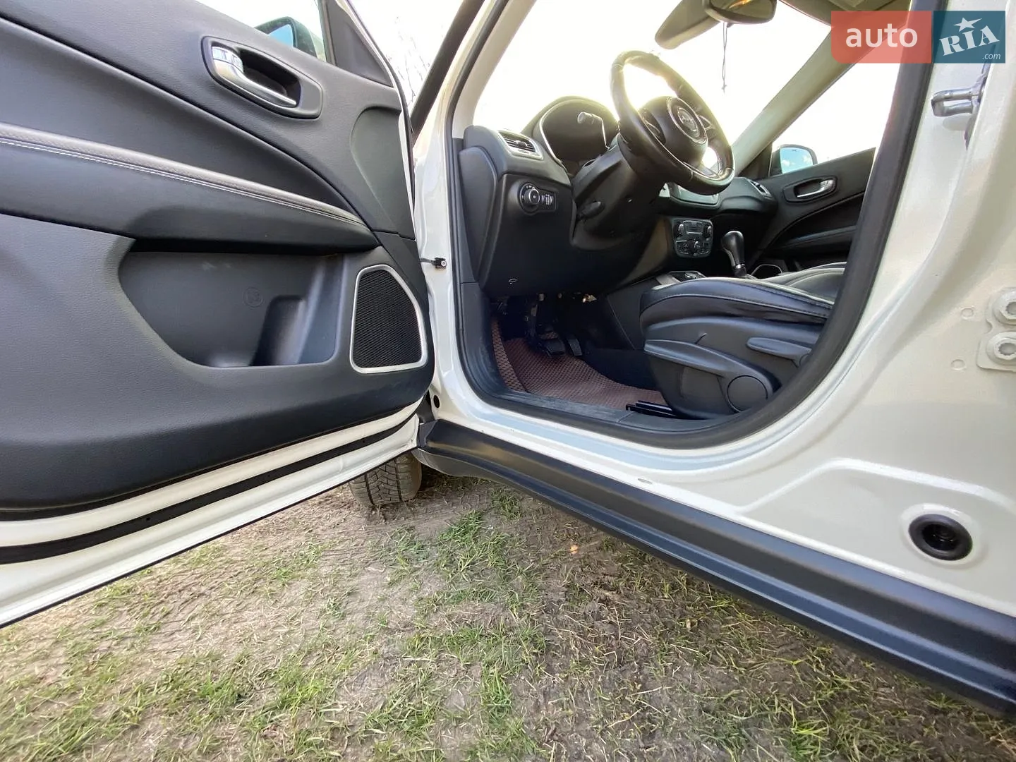 2020 Jeep Compass - мініатюра 41
