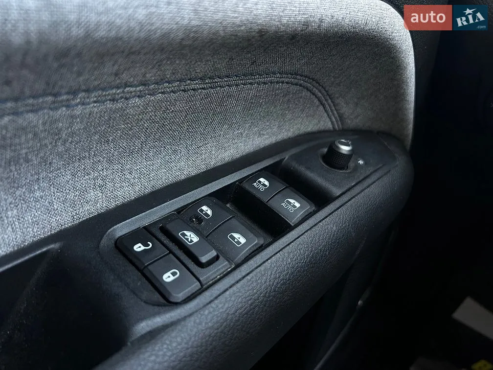 2021 Jeep Compass - мініатюра 21