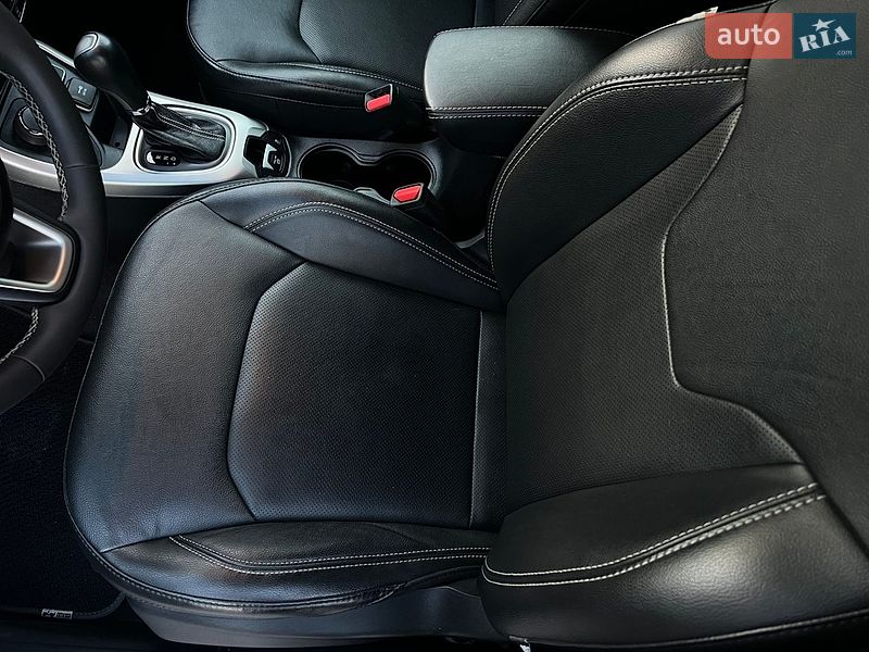 Внедорожник / Кроссовер Jeep Compass 2021 в Ровно