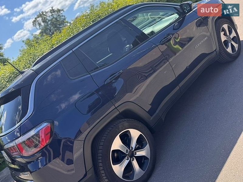 Позашляховик / Кросовер Jeep Compass 2017 в Броварах