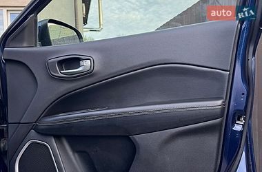 Позашляховик / Кросовер Jeep Compass 2017 в Броварах