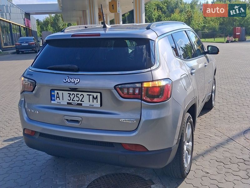 Внедорожник / Кроссовер Jeep Compass 2017 в Василькове