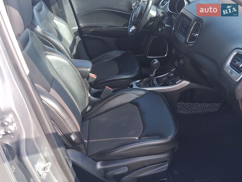 Внедорожник / Кроссовер Jeep Compass 2017 в Василькове