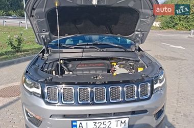 Внедорожник / Кроссовер Jeep Compass 2017 в Василькове