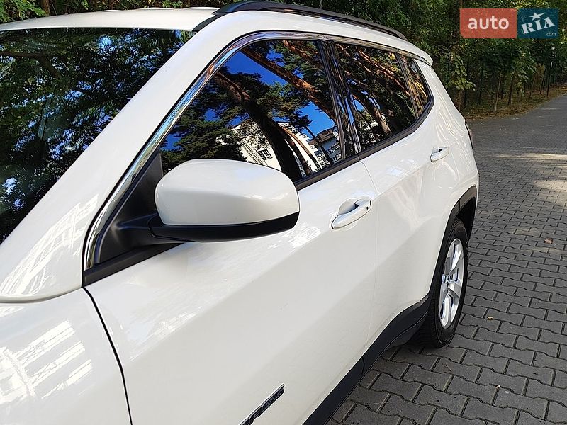Внедорожник / Кроссовер Jeep Compass 2019 в Киеве