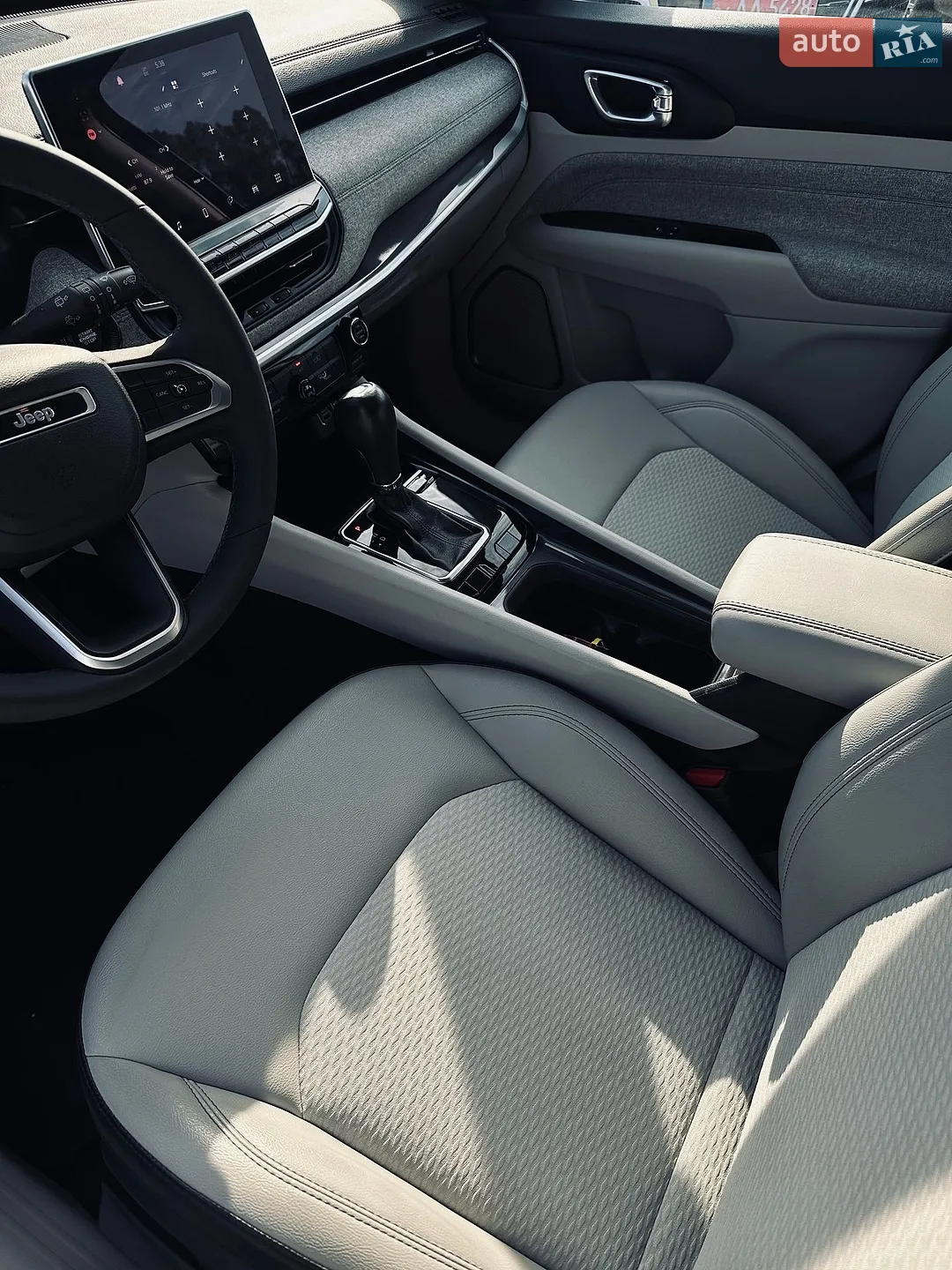 2022 Jeep Compass - мініатюра 43
